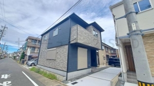 清潔感あふれる外観。シンプルでモダンなデザインが街並みに映える住まいです。
南区外山一丁目 新築戸建 1号棟 外観